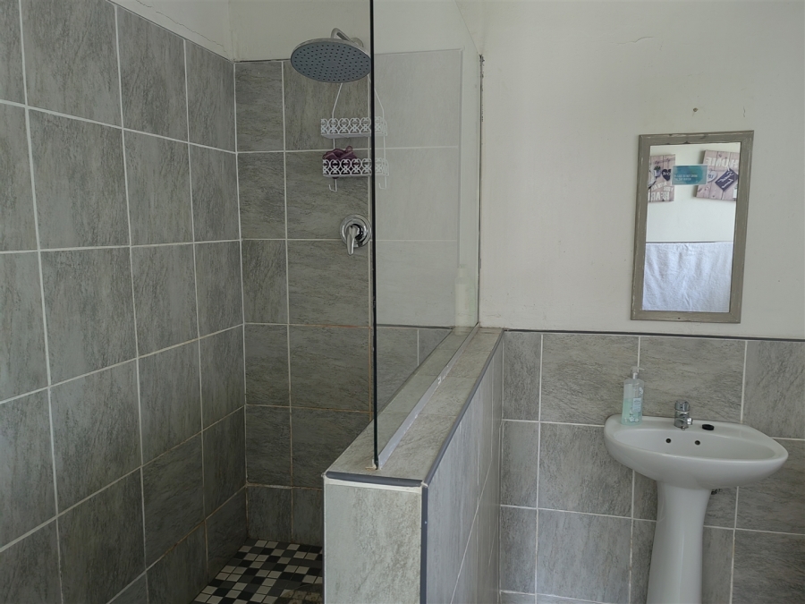 5 Bedroom Property for Sale in Parys Free State